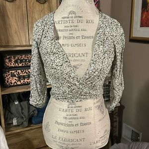 Valija Green Floral Crop Top - XS